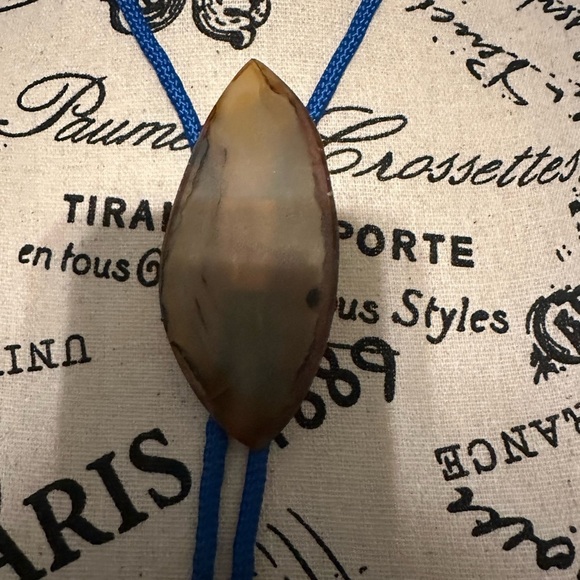 Bennet patent pending bolo tie with agate stone. Silver tone roadrunner. Vintage - Picture 4 of 4